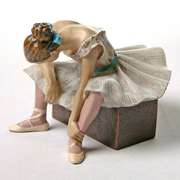 Degas - Ballet Dancer Waiting DE02