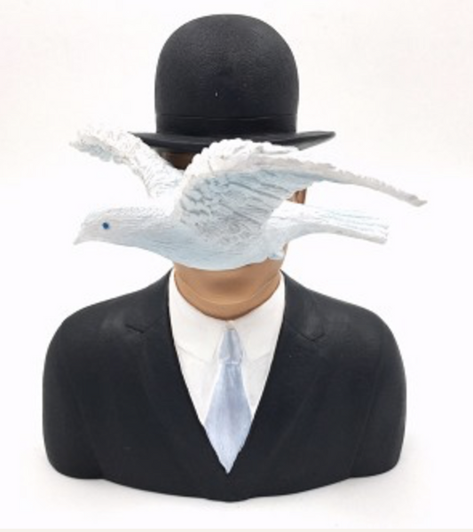 Rene Magritte - Man in a Bowler Hat MAG04