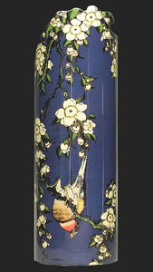 Silhouette d'art Vase by John Beswick - Hokusai - Bullfinch and Blossom SDA04